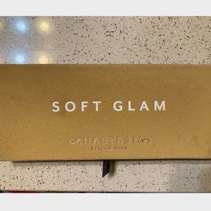 Anastasia Soft Glam Neutrals Eyeshadow Palette